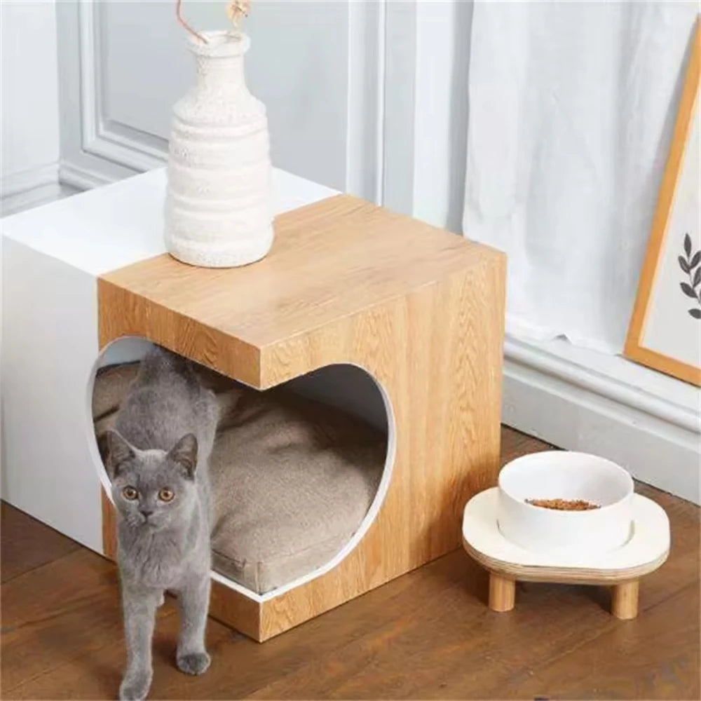 Wooden Indoor/Outdoor Pet House & Cage